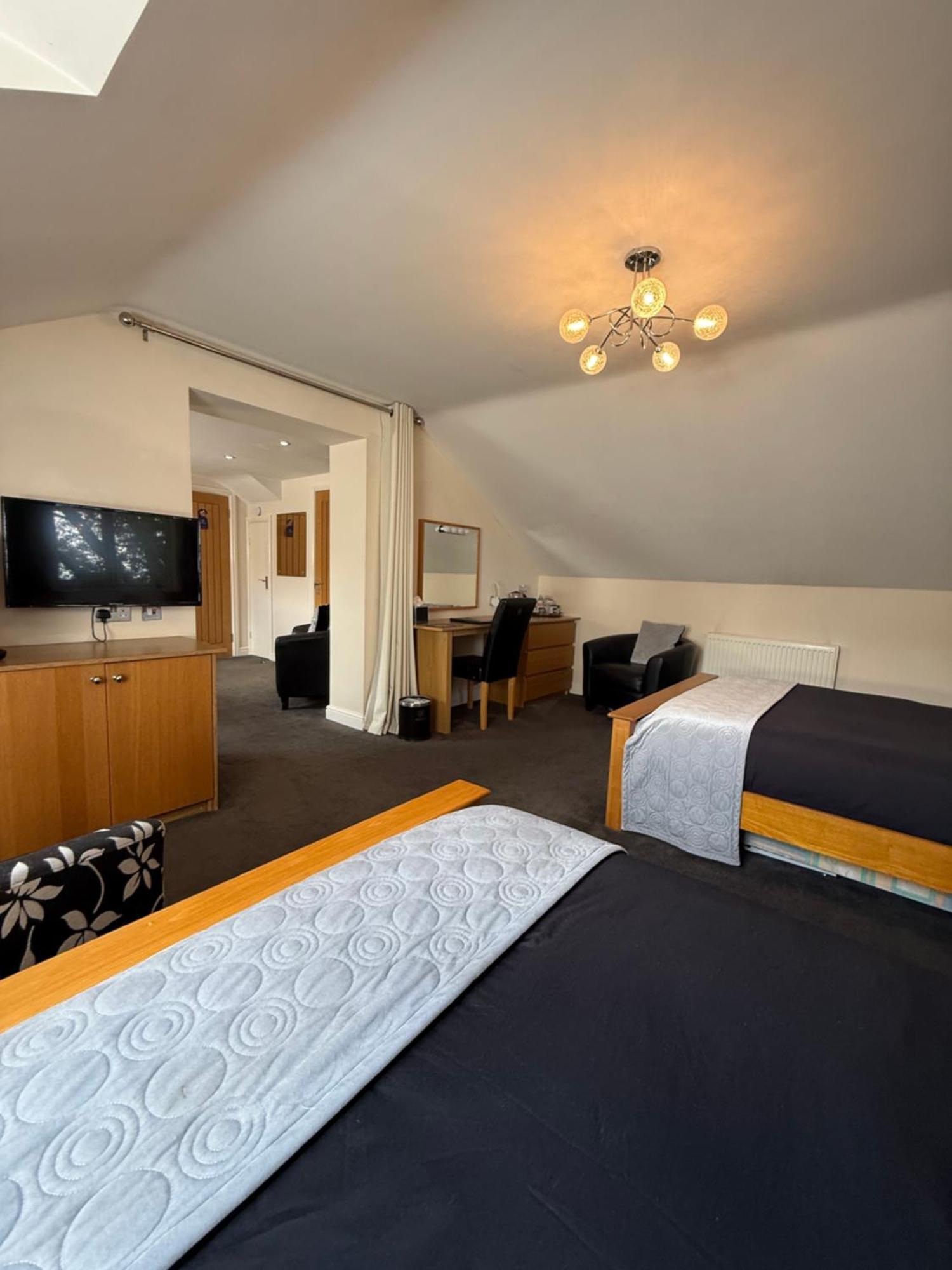 Barncroft Luxury Bed & Breakfast Солихалл Экстерьер фото