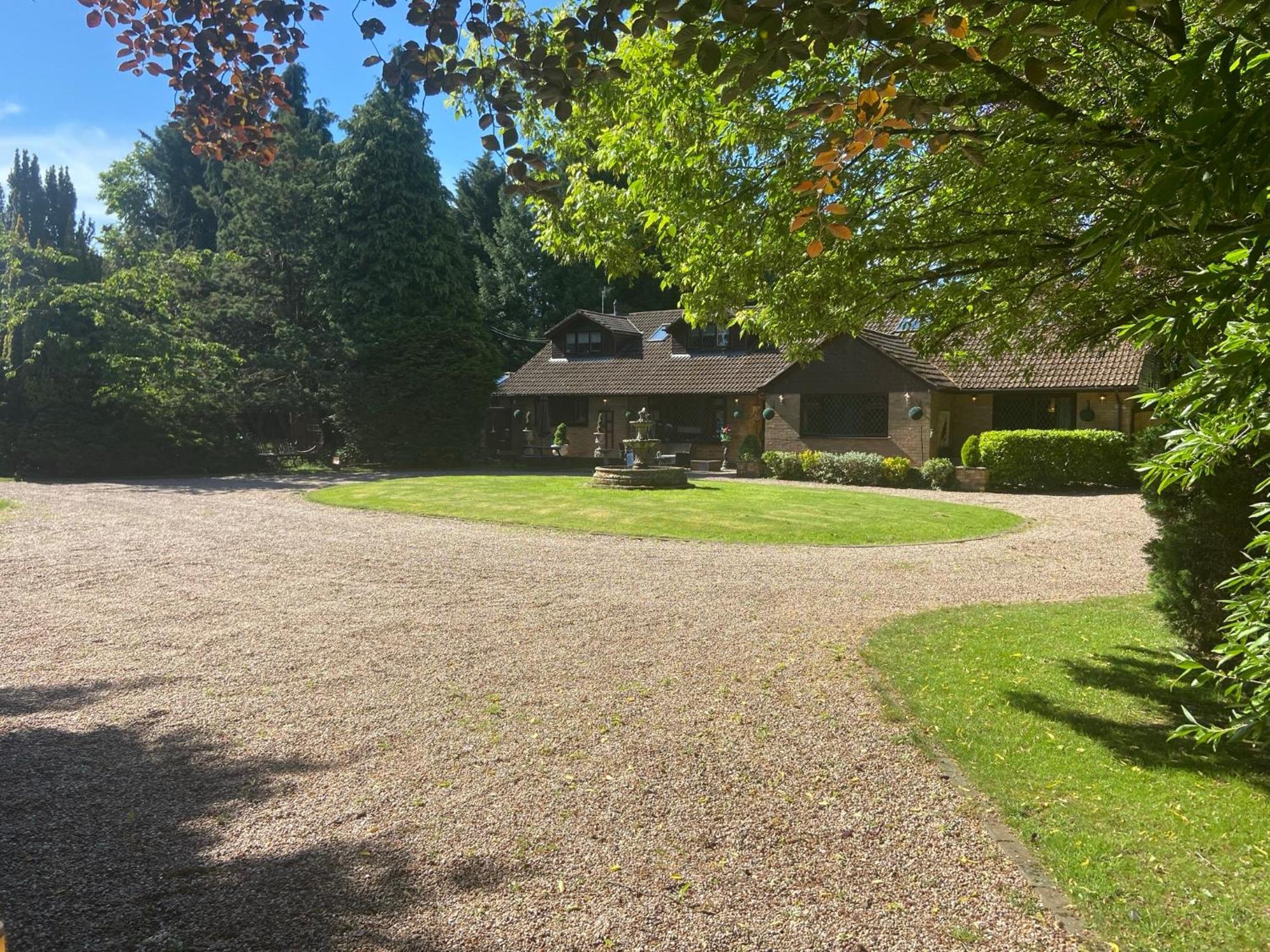 Barncroft Luxury Bed & Breakfast Солихалл Экстерьер фото